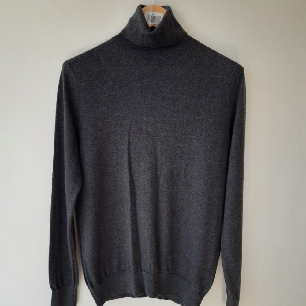 Andrea Fenzi Silk/Cashmere Blend Grey Turtleneck
